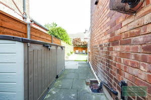 Photo 19- click for photo gallery